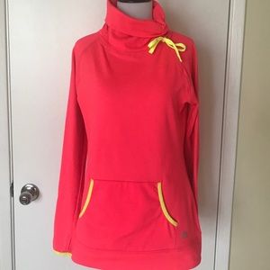 RBX PERFORMANCE SWEATER.